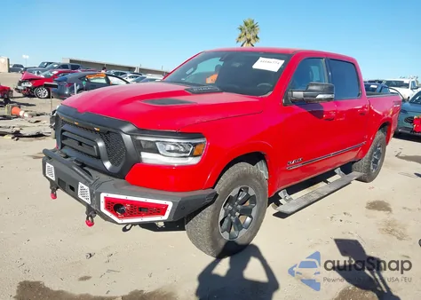 2023 Ram 1500 Laramie 4X4 5'7 Box z USA, uszkodzony, nr VIN 1C6SRFJT0PN675586